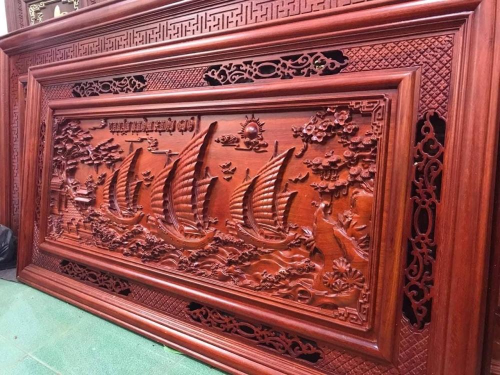 Những cánh buồm mạnh mẽ ra khơi trong tranh gỗ thuận buồm xuôi gió